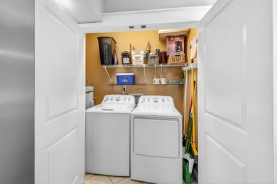 STUNNING UPSTAIRS CONDO WITH SWEEPING BAY & MARINA VIEWS IN - photo 41