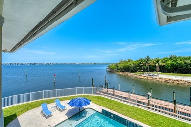One of Hutchinson Island's gated premier deep-water Intracoastal - photo 8