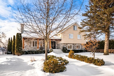 Riviere Richelieu Home For Sale in Mont-Saint-Hilaire QC