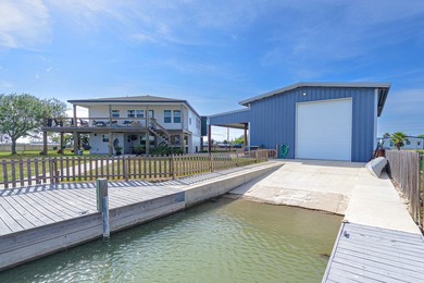 Waterfront living on a premier corner lot in Rockport! This - photo 20
