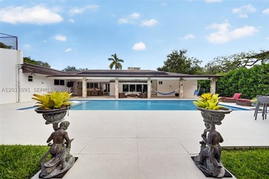 Welcome to Casa La Roca, located in the heart of Pinecrest. This - photo 22