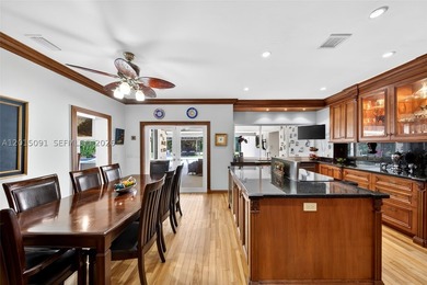 Welcome to Casa La Roca, located in the heart of Pinecrest. This - photo 23
