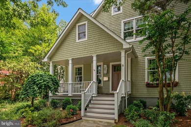 Originally built in 2005 and renovated with high end materials - photo 4