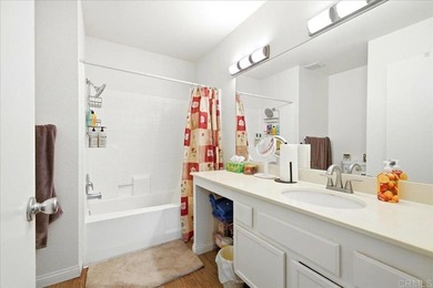 Welcome to Sunrise Point in San Diego's highly sought-after - photo 27