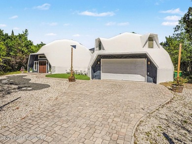Welcome to the Coco-Dome! This is your opportunity to own one of - photo 28