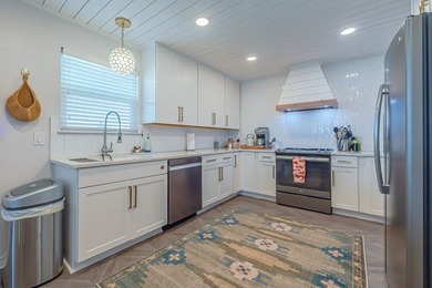 Waterfront living on a premier corner lot in Rockport! This - photo 29