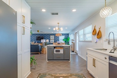 Waterfront living on a premier corner lot in Rockport! This - photo 31