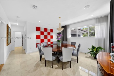 Welcome to Casa La Roca, located in the heart of Pinecrest. This - photo 35