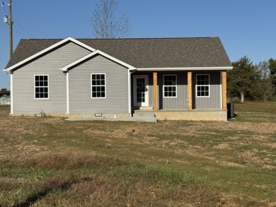 Cozy Lake Area Home With Rental Income Possibility - Lake Home For Sale in Clarkson, Kentucky