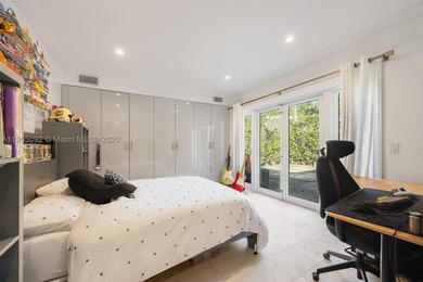 Located on one of Bay Harbor Islands' most desirable interior - photo 27