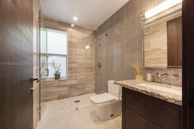 Located on one of Bay Harbor Islands' most desirable interior - photo 31