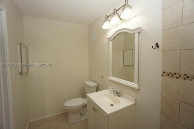 BEAUTIFULL COMMUNITY, ALL AGES WELCOME. GARDEN VIEW. SPACIOUS 1 - photo 4