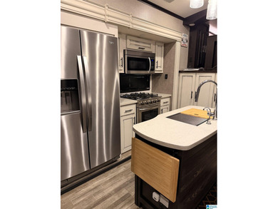 2021 JAYCO NORTH POINT 5TH WHEEL CAMPER ON .69 ACRE AT LAY LAKE - photo 3