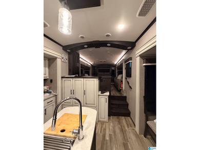 2021 JAYCO NORTH POINT 5TH WHEEL CAMPER ON .69 ACRE AT LAY LAKE - photo 5