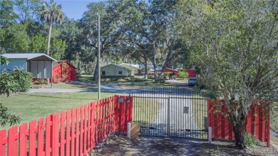 Two homes, a barn plus an RV port, all on almost 2 acres of - photo 3