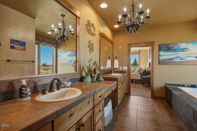Welcome to this beautifully crafted home on the peaceful west - photo 16