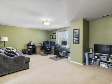 Beautifully updated Stansbury Park home in a prime location near - photo 17