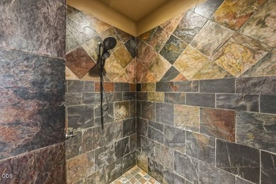 Welcome to this beautifully crafted home on the peaceful west - photo 19