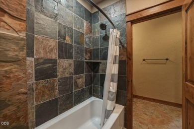 Welcome to this beautifully crafted home on the peaceful west - photo 22