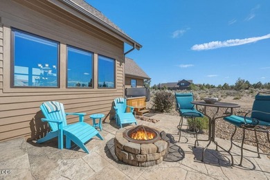 Welcome to this beautifully crafted home on the peaceful west - photo 28