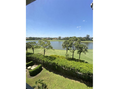 (private lake, pond, coastal) Condo For Sale in West Palm Beach Florida