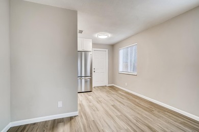 Excellent duplex opportunity in the heart of Middle River - photo 6
