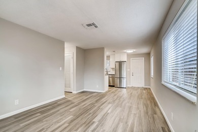 Excellent duplex opportunity in the heart of Middle River - photo 7