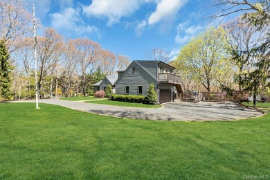 Tucked down a private, gated flag lot in the bustling hamlet of - photo 41