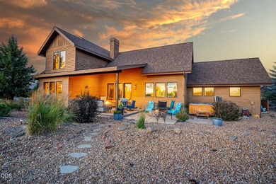 Welcome to this beautifully crafted home on the peaceful west - photo 41