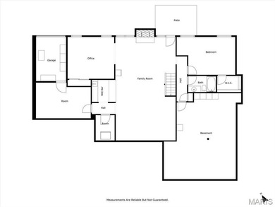 Luxury Golf Course Living Awaits! Sprawling ranch home sits near - photo 43
