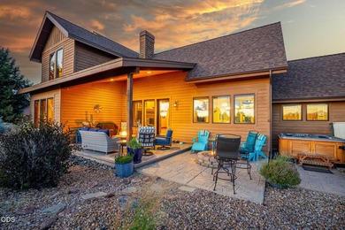 Welcome to this beautifully crafted home on the peaceful west - photo 43