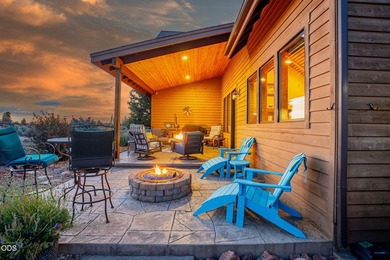 Welcome to this beautifully crafted home on the peaceful west - photo 44