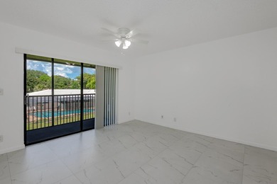 Fantastic Find In The Heart Of Coral Springs! This 7-Unit - photo 9