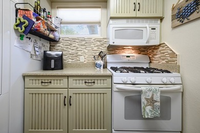 Are you ready for the perfect getaway in Fulton? Ideally located - photo 11