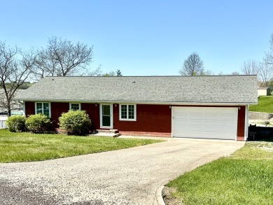 Lake Thunderhead Home For Sale - photo 2