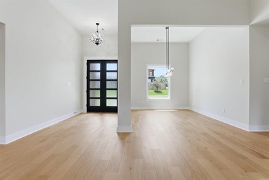 Luxury Lakefront New Construction in Hurricane Lake Estates - photo 18