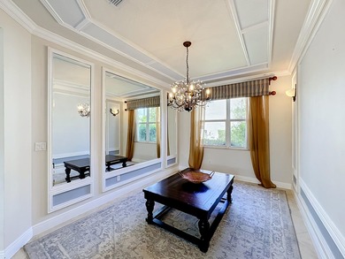 Spectacular, former model, POOL home in the exclusive community - photo 18