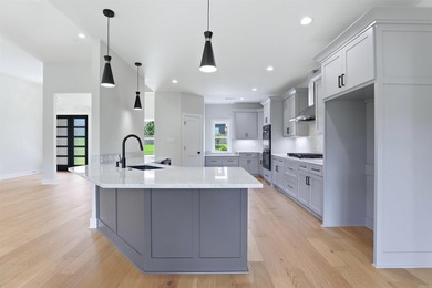 Luxury Lakefront New Construction in Hurricane Lake Estates - photo 20