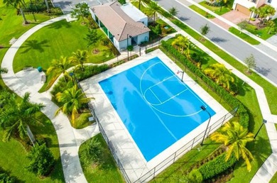 Lakefront living with a private heated saltwater pool in the - photo 28