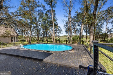 Nestled among mature oak trees along Borrell Creek with - photo 29