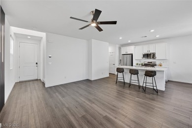 Beautiful contemporary Southwest home** Fully renovated** Open