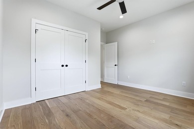Luxury Lakefront New Construction in Hurricane Lake Estates - photo 42