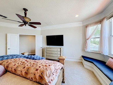 Spectacular, former model, POOL home in the exclusive community - photo 45