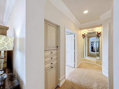 Spectacular, former model, POOL home in the exclusive community - photo 47