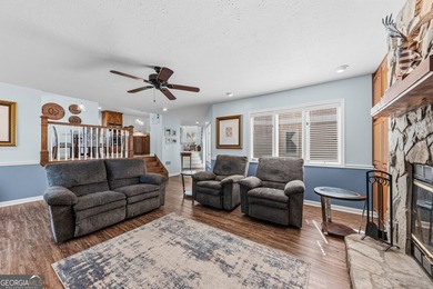 Nestled among mature oak trees along Borrell Creek with - photo 48