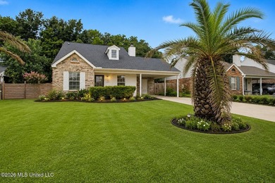 Welcome to this precious 3-bedroom, 2-bathrooms starter home - photo 1