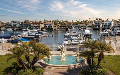 WATERFRONT BLISS, YOU WON'T WANT TO MISS! Welcome to this - photo 2