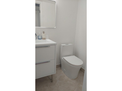 STUNNING RENOVATED! FIRST FLOOR WATERVIEW! Sparkling! Newly - photo 15
