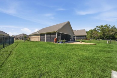 Luxury, Convenience & Resort-Style Living - All in One Beautiful - photo 20