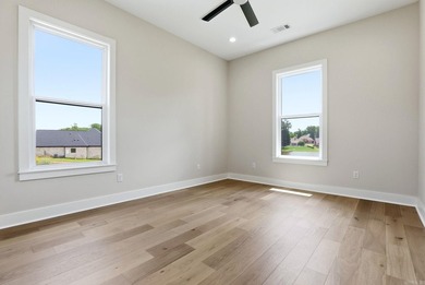 Say hello to 7636 Shoreline Blvd, Benton, AR-an exceptional 4 - photo 23